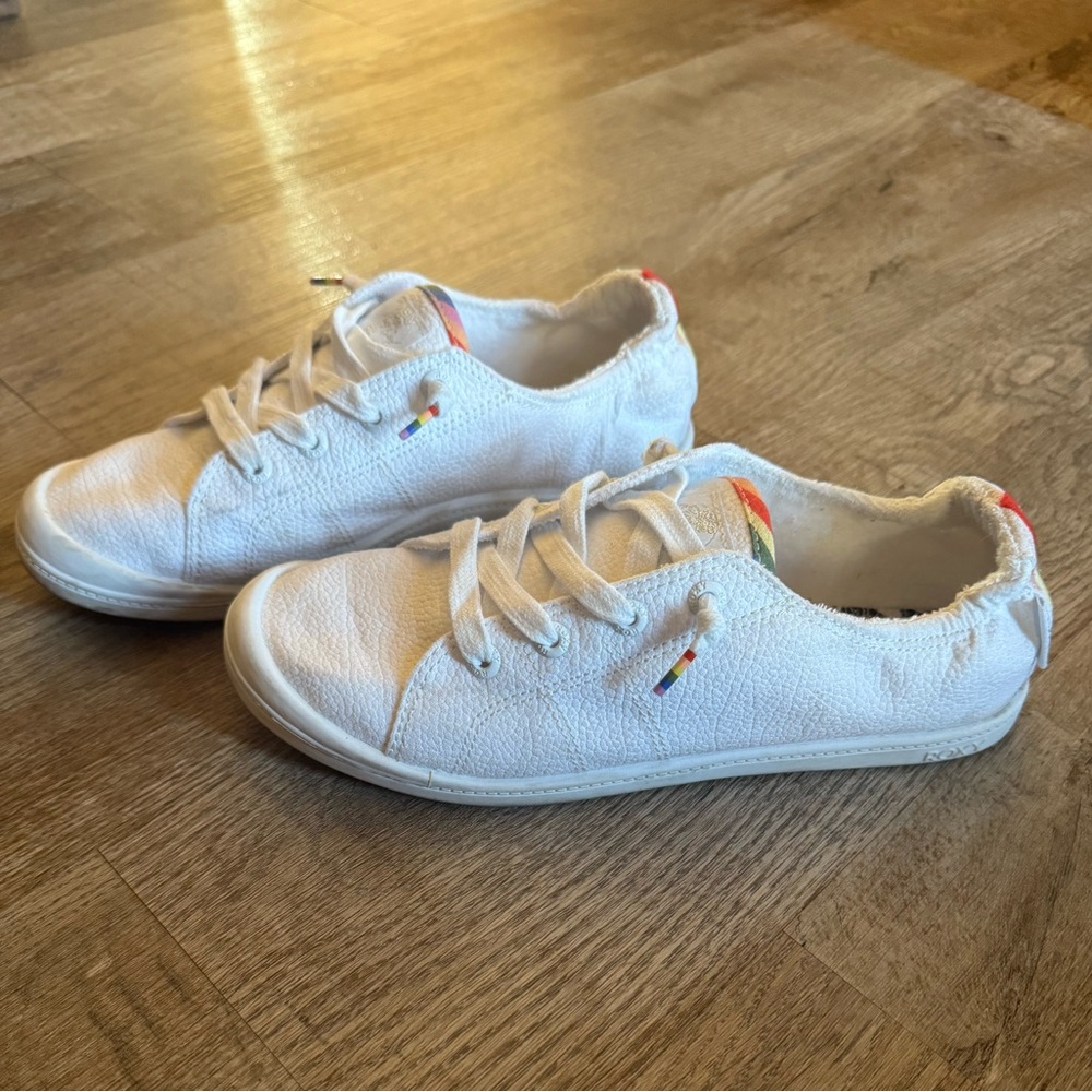 Women Roxy Leather slip on shoe with Rainbow Accents